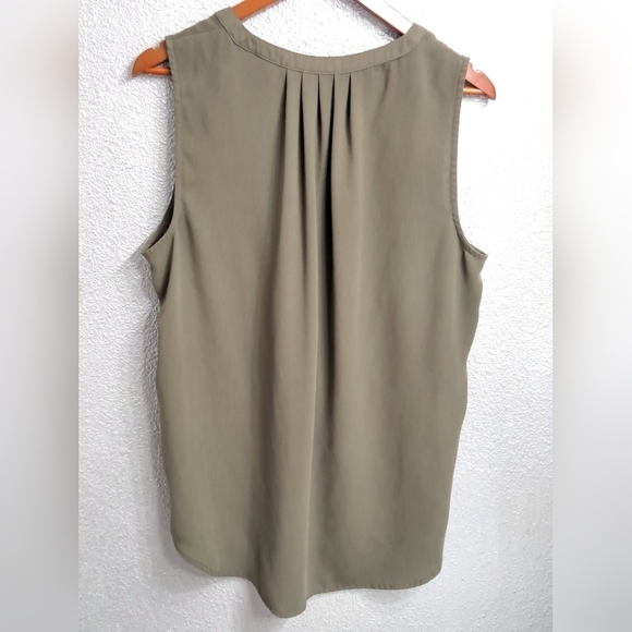 Apt 9 Olive Green Sleeveless Blouse    Size XL - Picture 7 of 8
